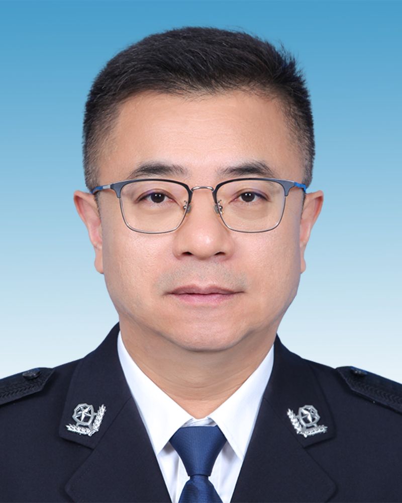 闫铁恒